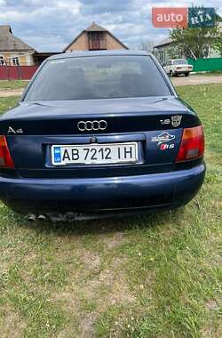 Седан Audi A4 1996 в 