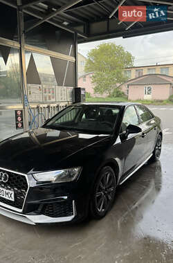 Седан Audi A4 2018 в 