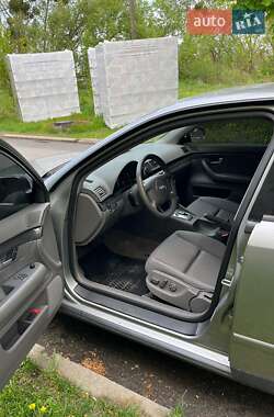 Седан Audi A4 2003 в 