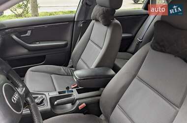 Седан Audi A4 2001 в 