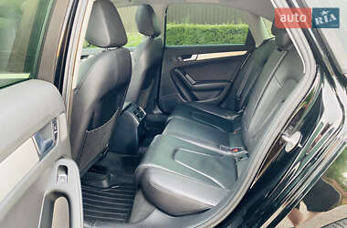 Седан Audi A4 2015 в 