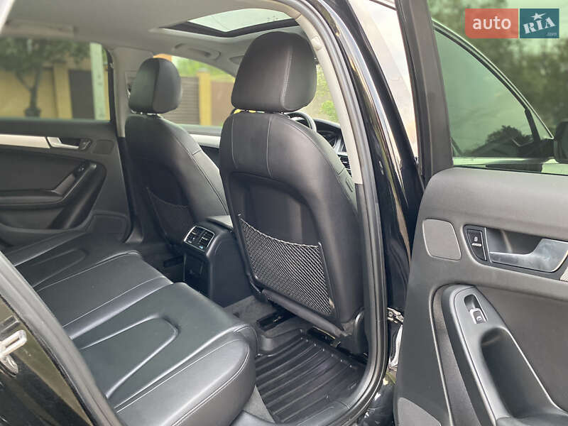 Седан Audi A4 2015 в Кропивницькому