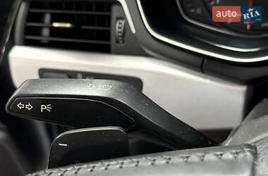 Седан Audi A4 2016 в 