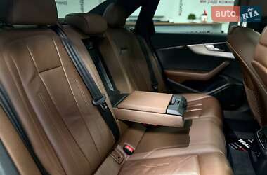 Седан Audi A4 2016 в 