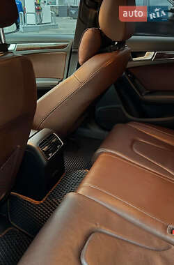 Седан Audi A4 2012 в 