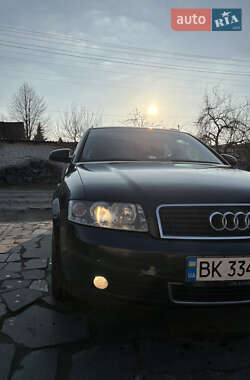 Универсал Audi A4 2002 в 