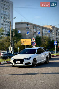 Седан Audi A4 2016 в 