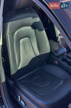 Седан Audi A4 2012 в 