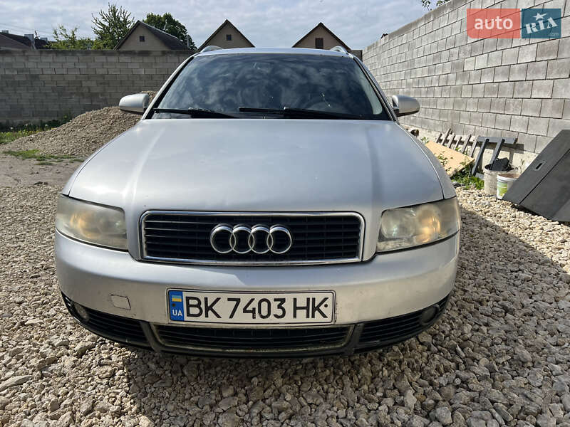 Універсал Audi A4 2001 в Кременці