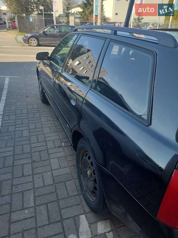 Универсал Audi A4 2000 в Турке фото 4 Универсал Audi A4 2000 в Турке