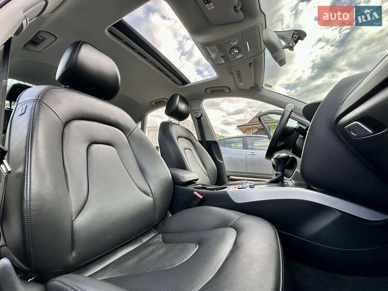 Седан Audi A4 2013 в Києві