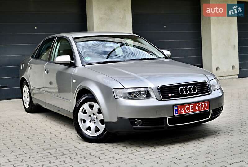 Седан Audi A4 2001 в Дрогобичі