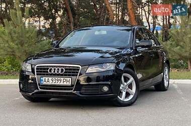 Седан Audi A4 2011 в 