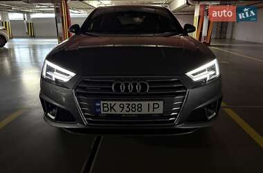 Седан Audi A4 2019 в Києві