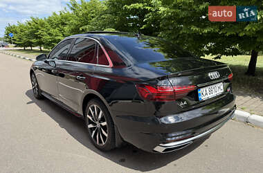 Седан Audi A4 2020 в 