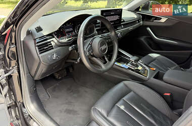 Седан Audi A4 2020 в 