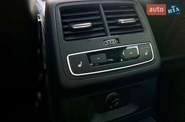Седан Audi A4 2017 в 