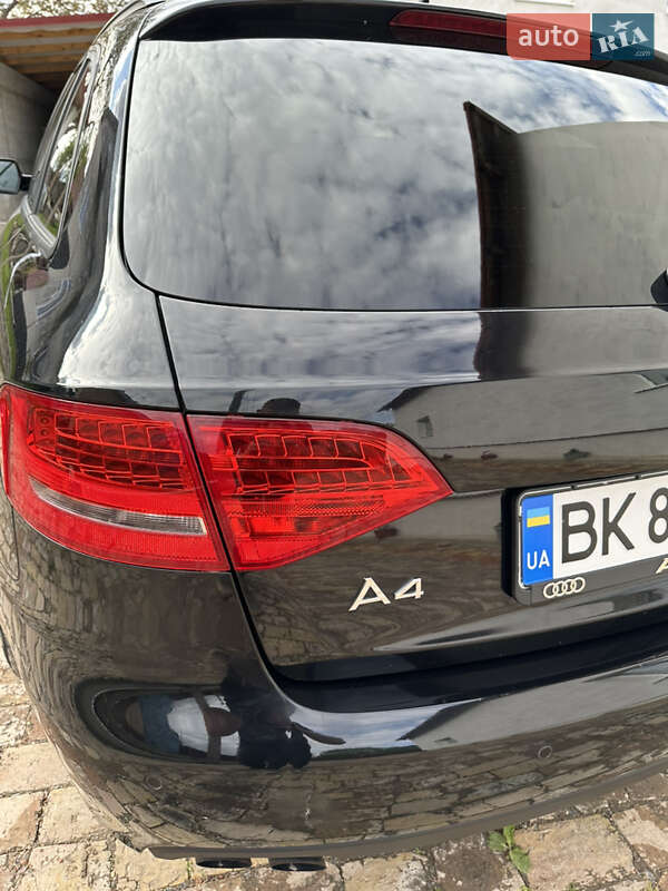Универсал Audi A4 2011 в Радивилове