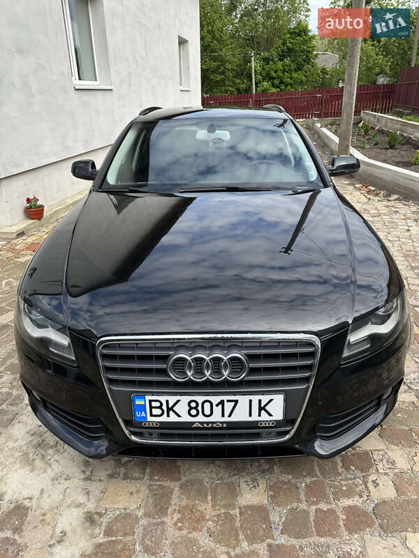 Универсал Audi A4 2011 в Радивилове