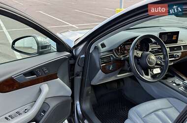 Седан Audi A4 2019 в 