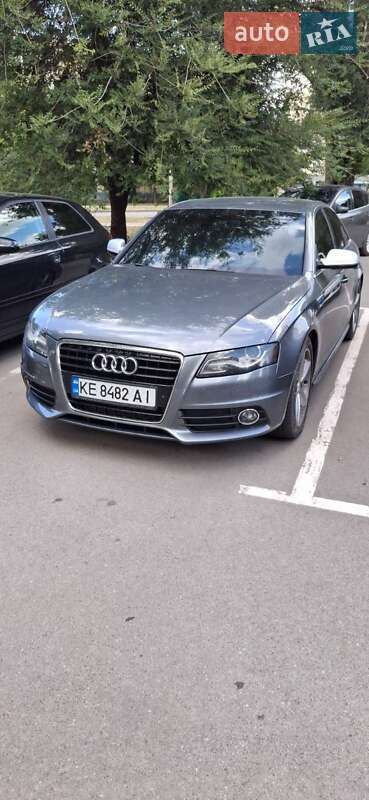 Audi A4 2011