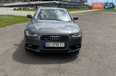 Седан Audi A4 2012 в 