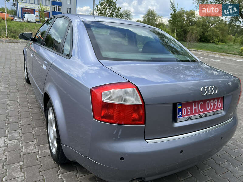 Седан Audi A4 2004 в Хмельницькому
