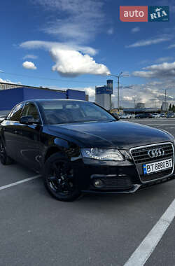 Седан Audi A4 2011 в Києві