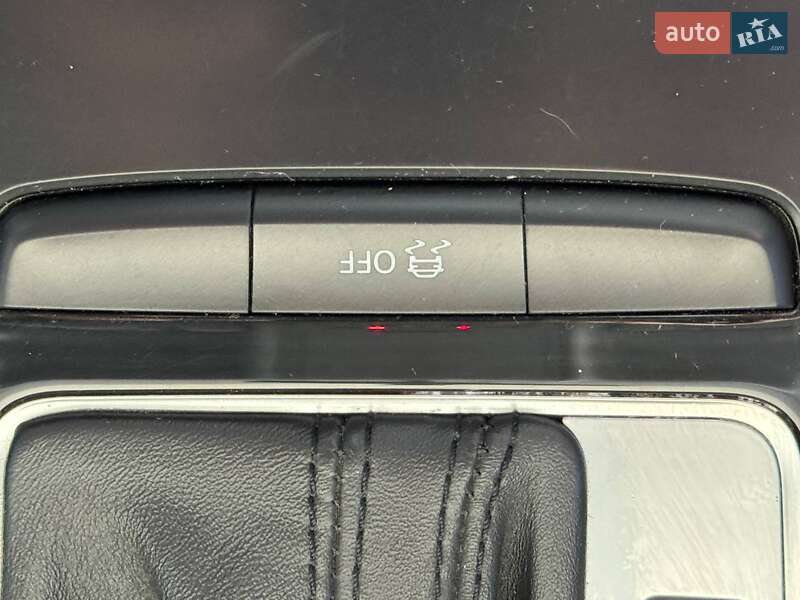 Седан Audi A4 2012 в Одесі