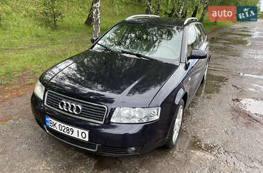 Универсал Audi A4 2001 в Остроге