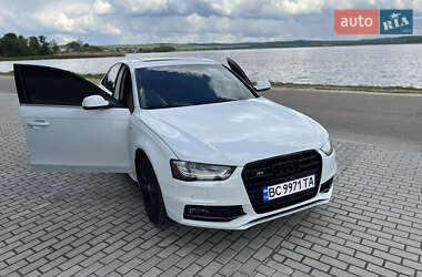 Седан Audi A4 2014 в 