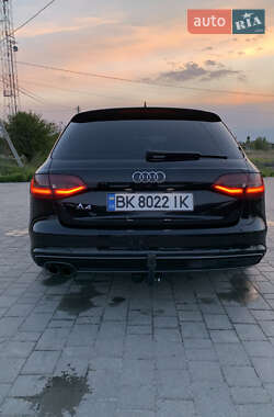Универсал Audi A4 2014 в 