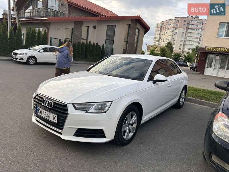 Audi A4 2016