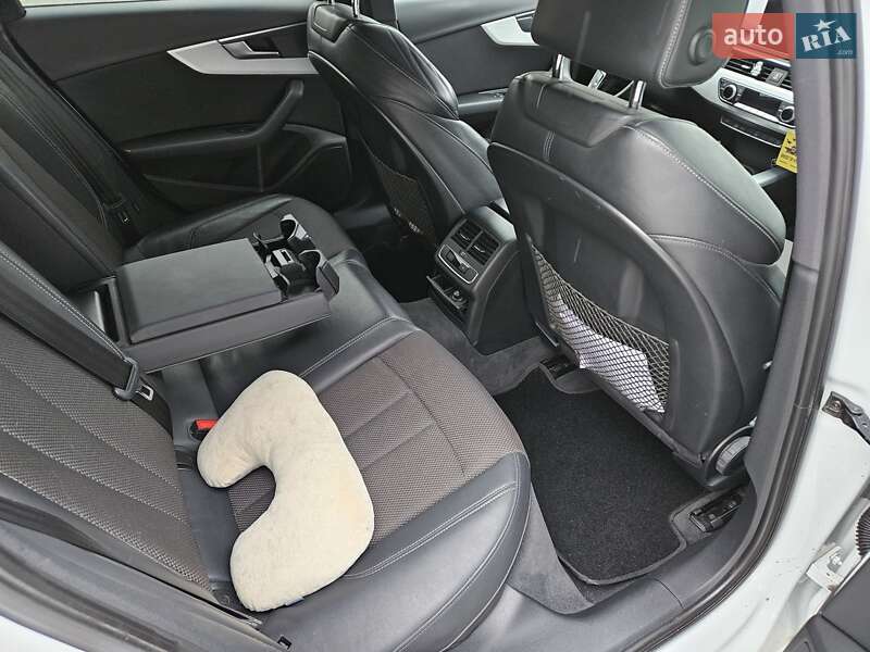 Универсал Audi A4 2016 в Киеве