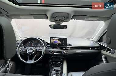 Седан Audi A4 2020 в 