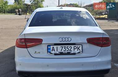 Седан Audi A4 2013 в 