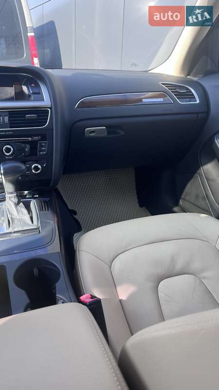 Седан Audi A4 2014 в Дружбе
