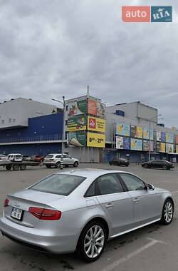Седан Audi A4 2014 в Дніпрі