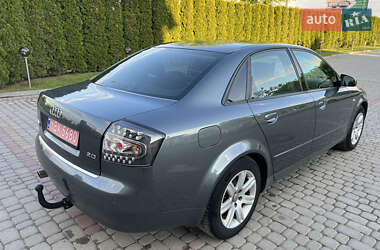 Седан Audi A4 2001 в 