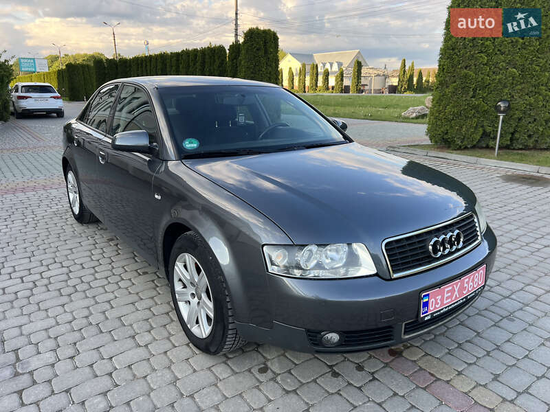 Седан Audi A4 2001 в Дунаевцах