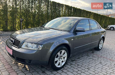 Седан Audi A4 2001 в 