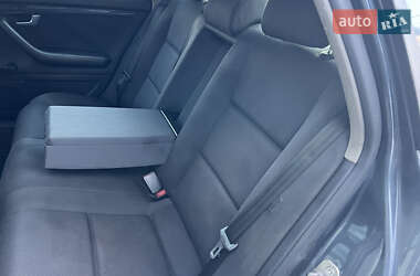 Седан Audi A4 2001 в 