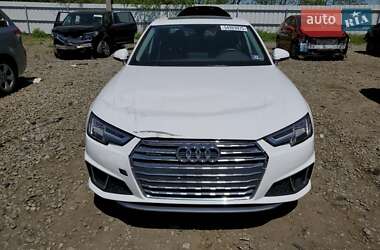 Седан Audi A4 2019 в 