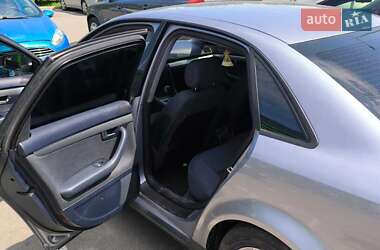 Седан Audi A4 2004 в 