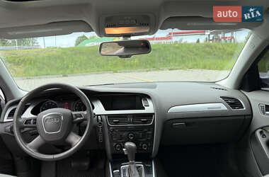 Седан Audi A4 2010 в 