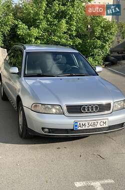 Универсал Audi A4 1997 в 