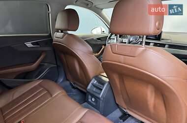 Седан Audi A4 2017 в 