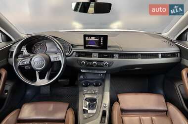 Седан Audi A4 2017 в 