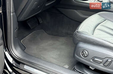 Седан Audi A4 2016 в 