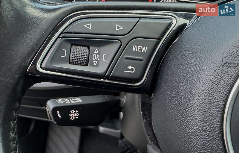 Седан Audi A4 2016 в Самборе